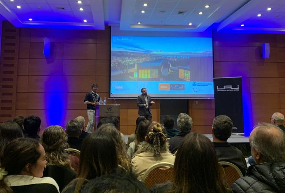 ESDLab Researchers Shared Insights on Empathy and Emotional Bonds