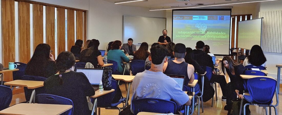 Dr. Sebastián Contreras-Huerta Participates in Seminar on Social Adaptation, Socioemotional Skills, and Inequality